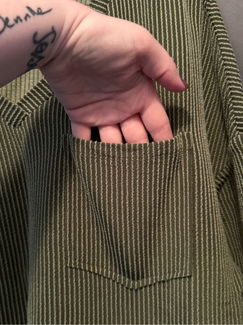 Textured Tee - Picture 2 of 3